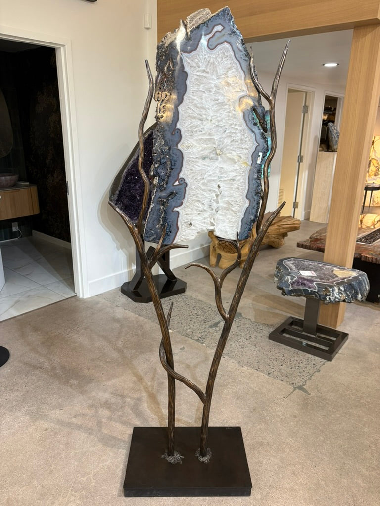AGATE SCULPTURE