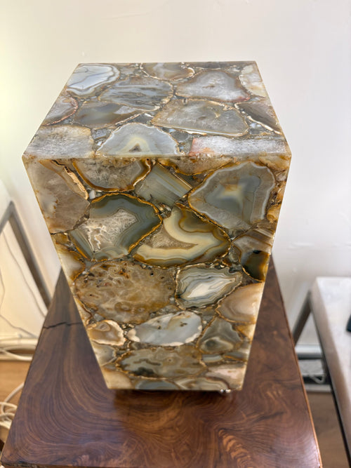 Agate Lamp