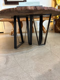 Table Stand 1