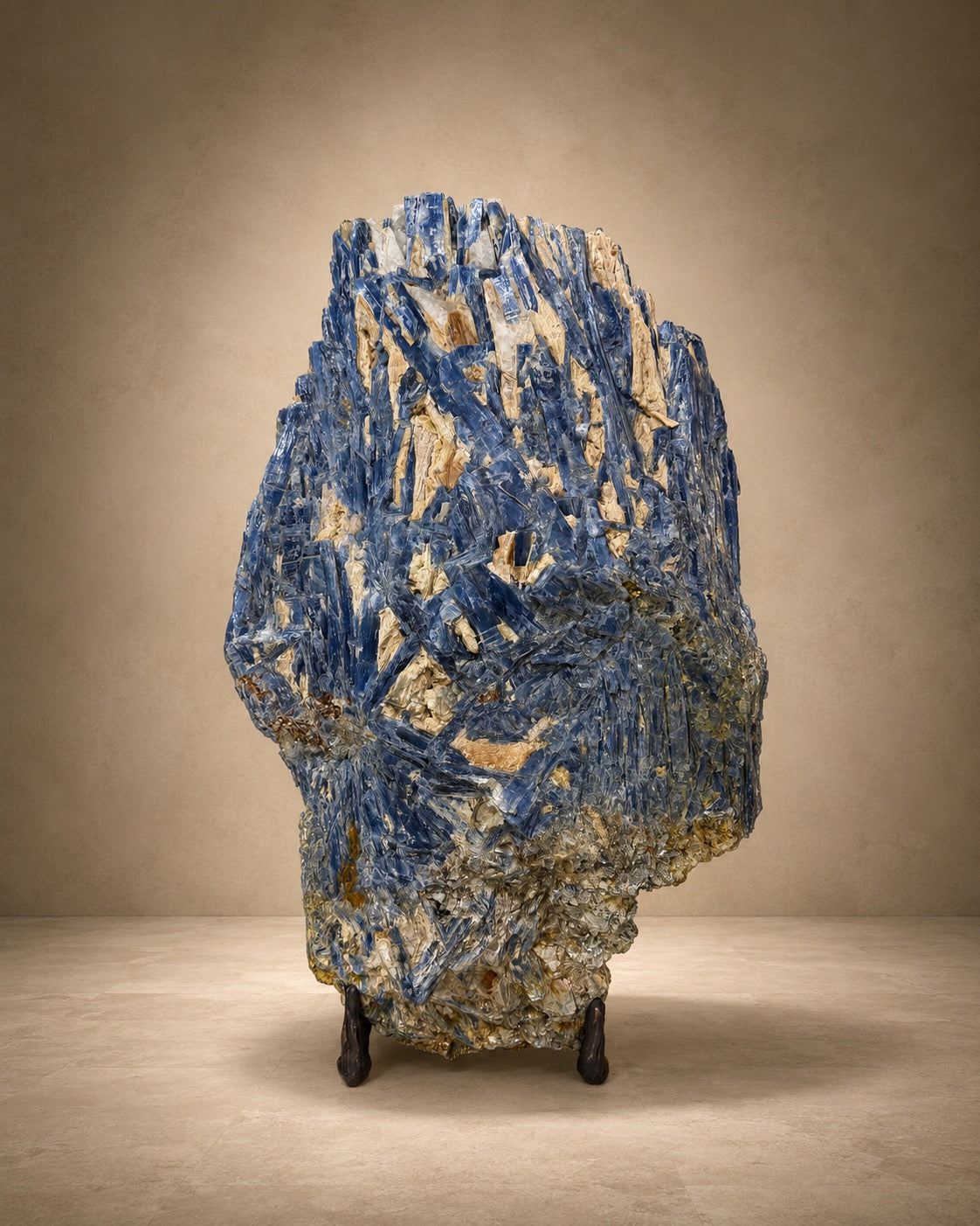 KYANITE