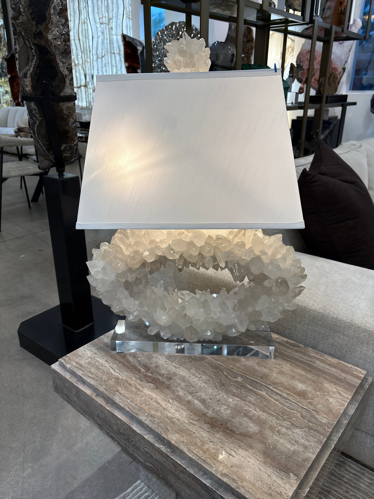 Quartz Oval Lamp