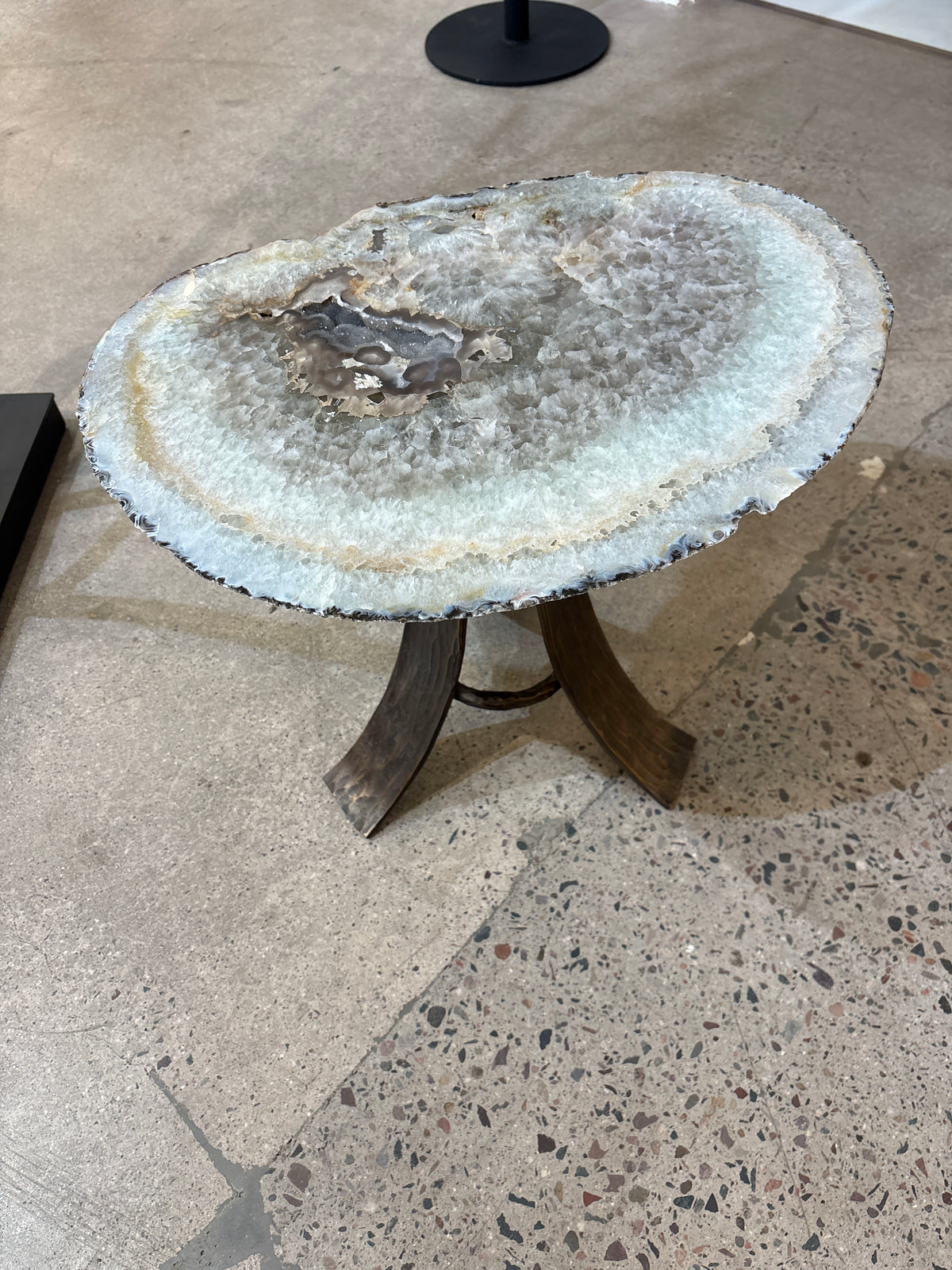 Agate table