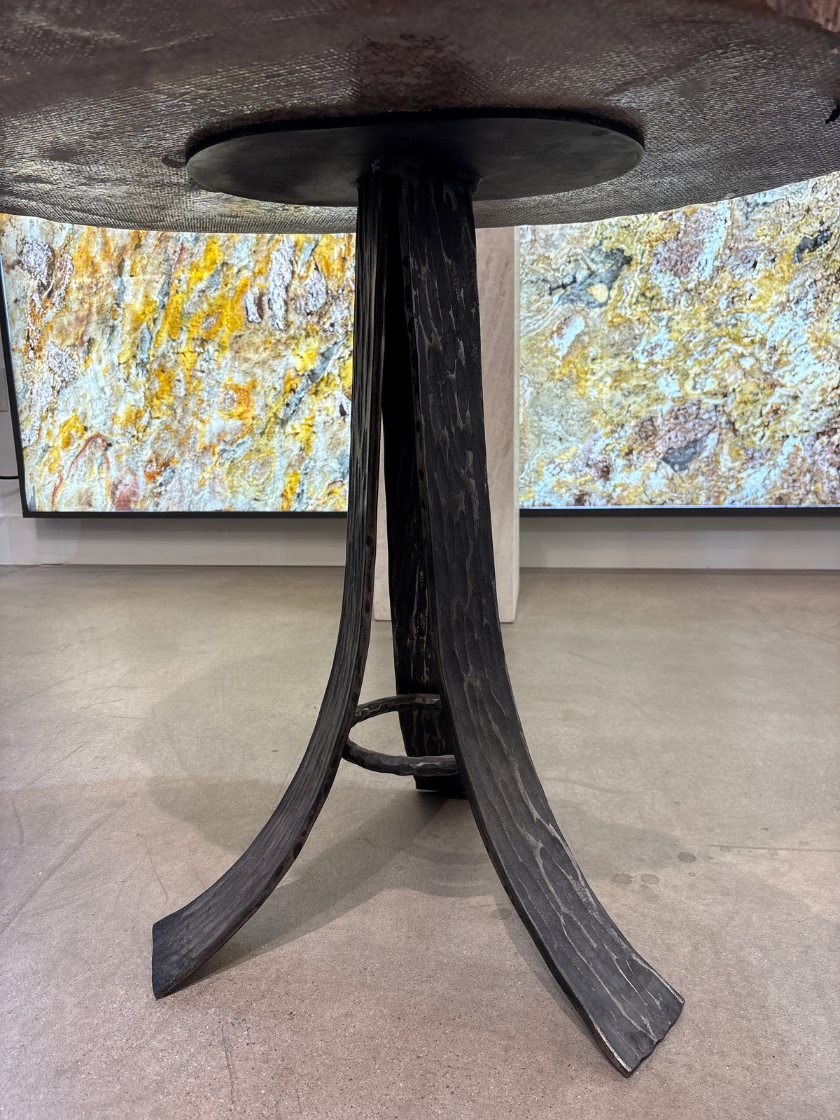 Table stand 3A