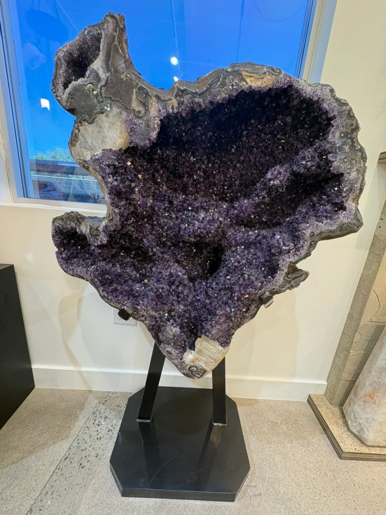 AMETHYST SCULPTURE URUGUAY
