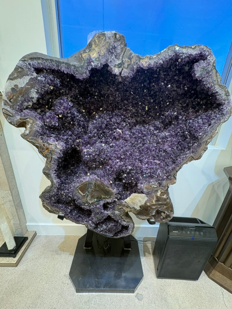 AMETHYST SCULPTURE