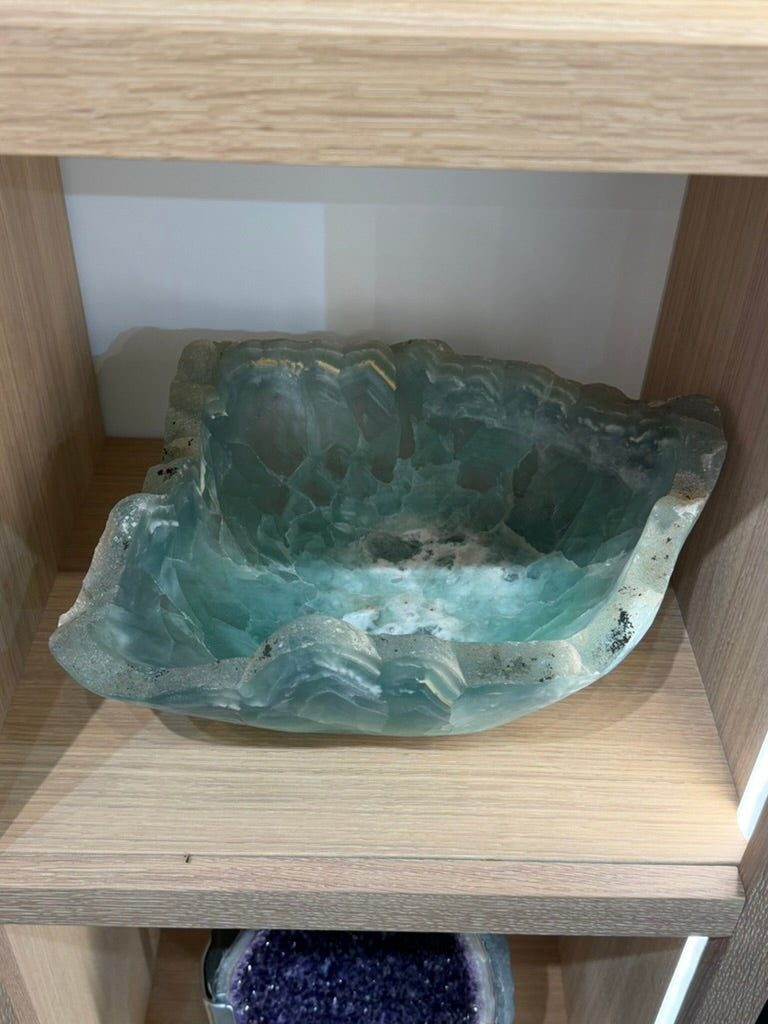 FLUORITE BOWL